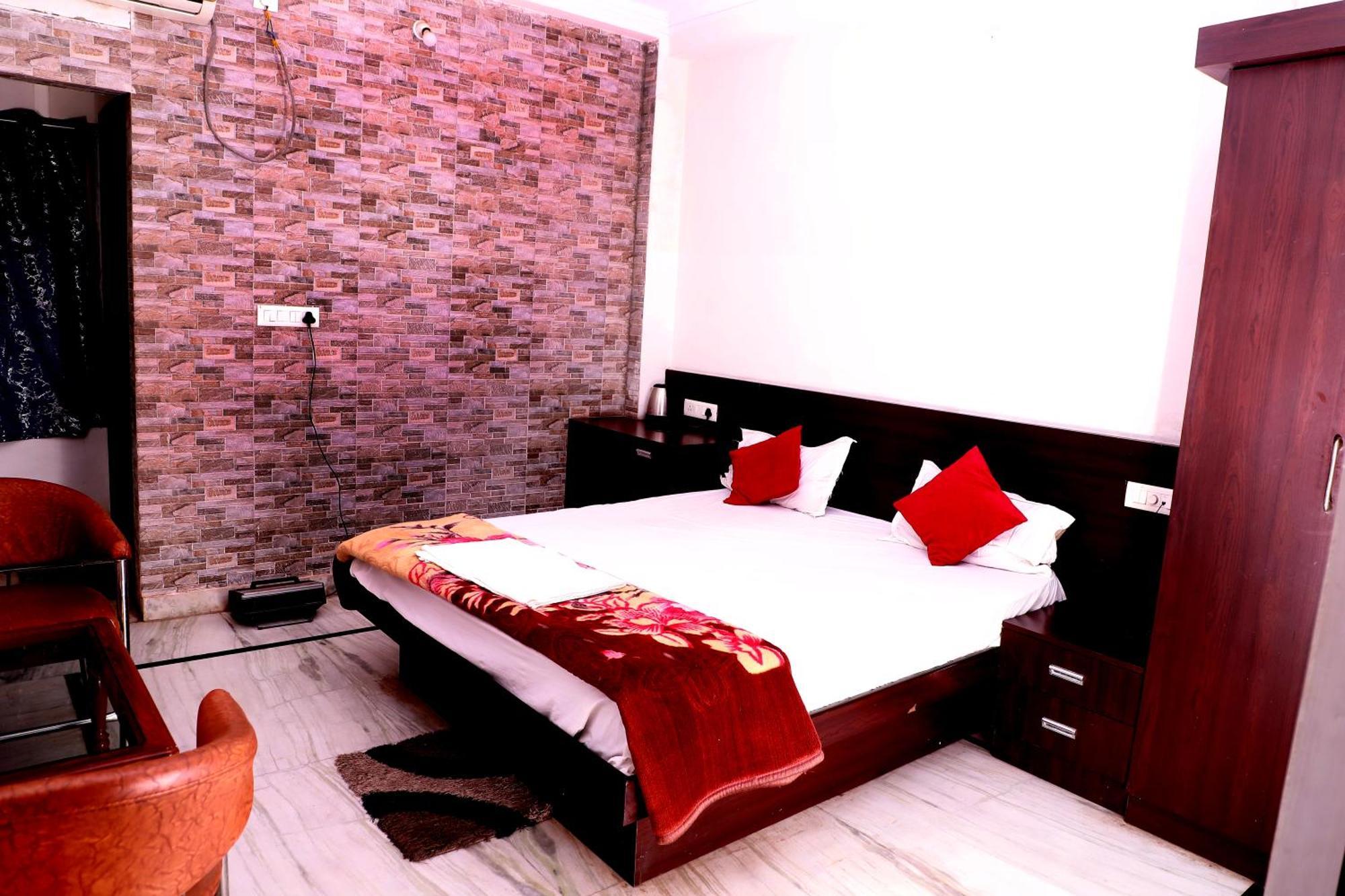 Hotel River View Khagaria المظهر الخارجي الصورة