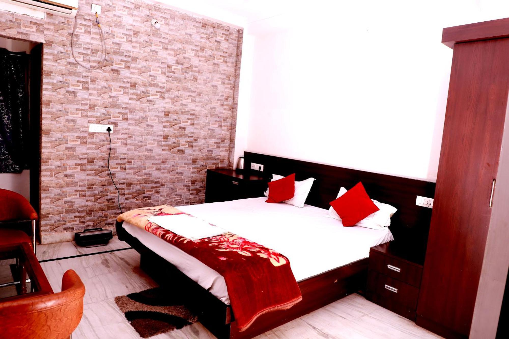 Hotel River View Khagaria المظهر الخارجي الصورة